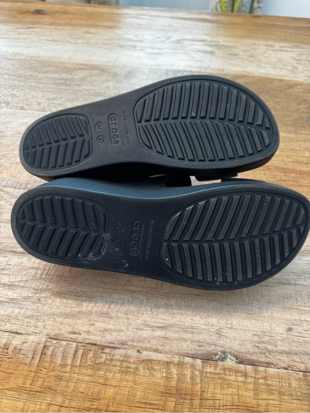 CROCS Brooklyn Low Wedge Black Sandals LiteRide Cushion size 10 - Picture 6 of 9